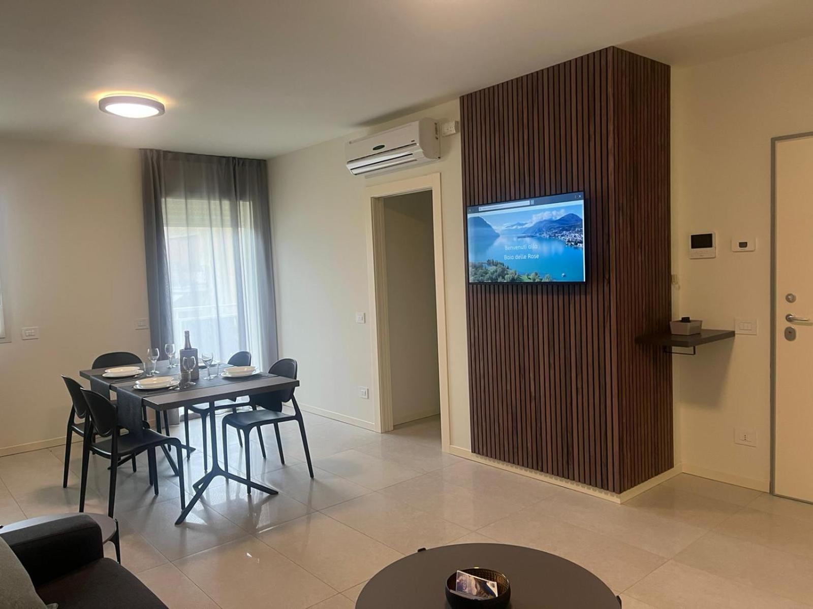 شقة Baia Delle Rose Via Roma 111 كوستا فولبينو الغرفة الصورة